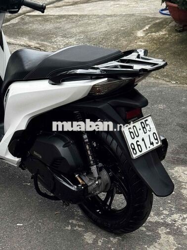 Honda SH 150i cuối 2018 Trắng đen spoty 9 chủ