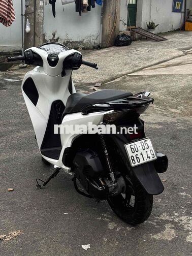 Honda SH 150i cuối 2018 Trắng đen spoty 9 chủ
