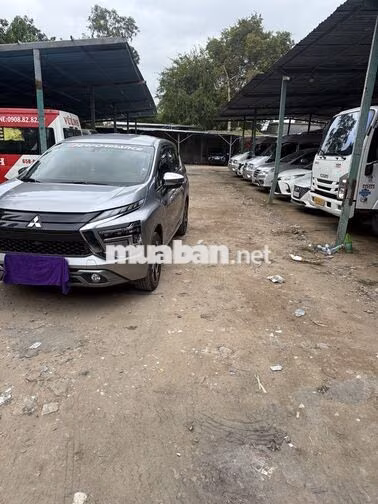 Mitsubishi Xpander Tự động Bạc