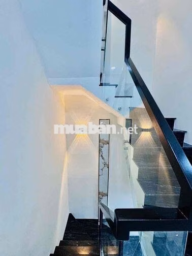 Nhỉnh 4 Tỷ - SD: 63m - 3 Tầng - 3PN - Full Nội Thất - Khu Vip  ngay Họ