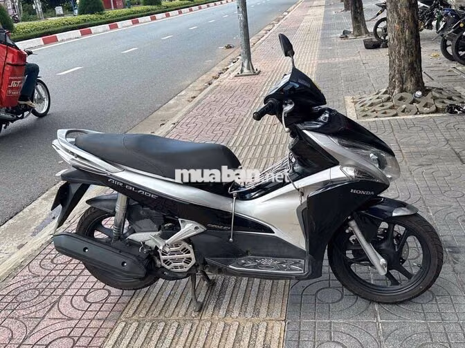 Honda Air Blade Đen bạc bs 72 may zin