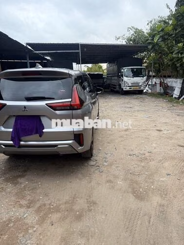 Mitsubishi Xpander Tự động Bạc