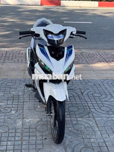 Yamaha Exciter 135 Trắng kieng ( hỗ tro gop )