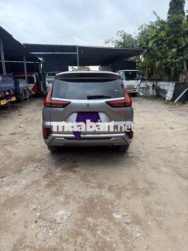 Mitsubishi Xpander Tự động Bạc