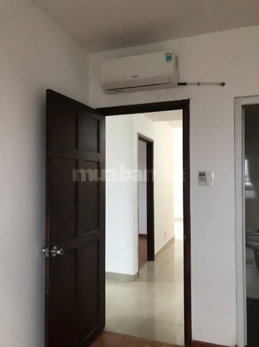 Bán C/c Moscow-Quận 12, sổ sẵn, 2PN ko Nội Thất giá 2 tỷ 250 Tr