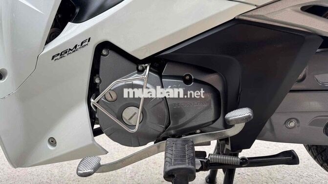 Honda Future fi 2023 Trắng đen ( hỗ trợ góp )