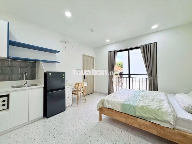 STUDIO BANCOL 35M2 MỚI TOANH, DỌN DẸP PHÒNG, BẢO VỆ 24/24