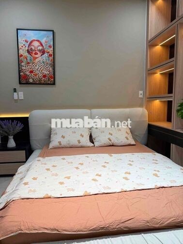 NHÀ Phố 3 Lầu - Full Nội Thất - Giá 4,6 tỷ 4 PN 4 WC Tại Bình Dương