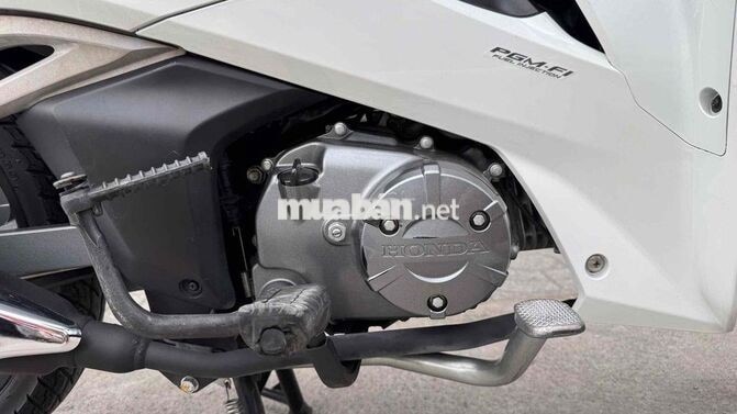 Honda Future fi 2023 Trắng đen ( hỗ trợ góp )