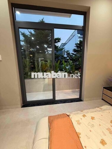 NHÀ Phố 3 Lầu - Full Nội Thất - Giá 4,6 tỷ 4 PN 4 WC Tại Bình Dương