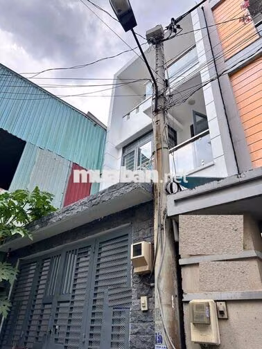 GẦN TTTM GIGAMAL- CHỢ HIỆP BÌNH NHÀ 2 LẦU 3PN 4WC Ở + VPCTY + DẠY HỌC