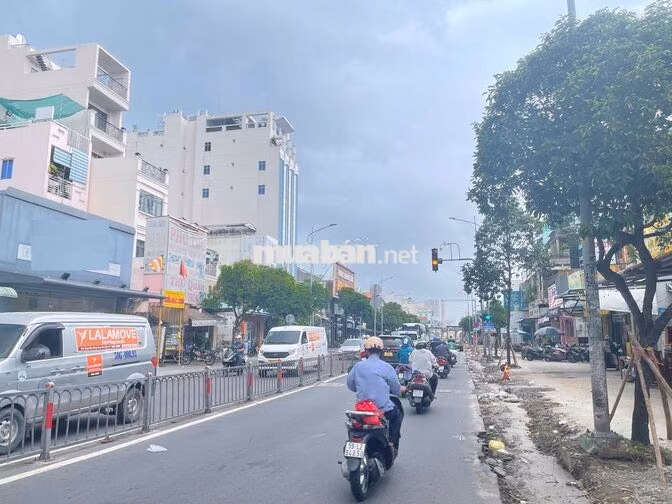 Mặt Tiền Hậu Giang - Gần Chung Cư Himlam, Chợ Lớn, Phường 11, Quận 6. 