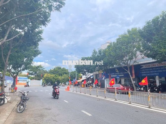 MT Lý Chiêu Hoàng Ngang Lớn 5m - Gần Bệnh Viện Sinh Sản Nam Học SG