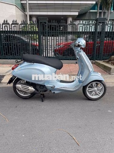 Piaggio Vespa Sprint Xanh