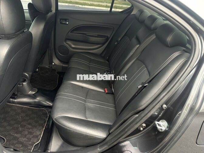 Mitsubishi Attrage Premium 2025 Xám 23.300 km