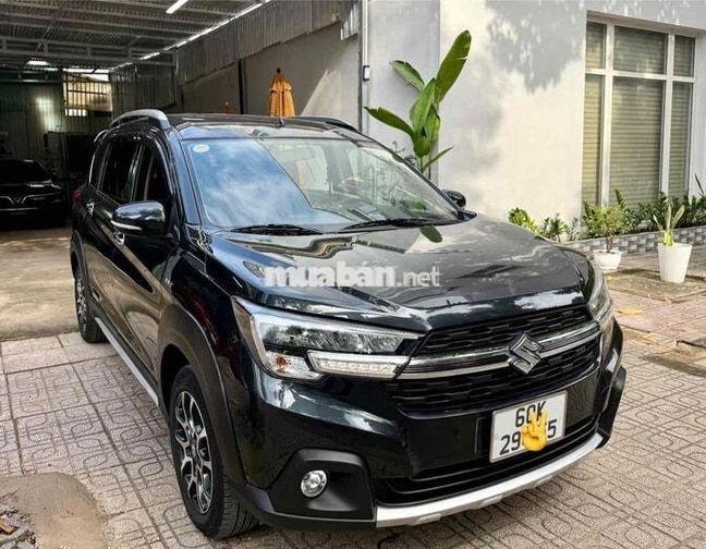 Suzuki XL7 2022 Nhập khẩu màu Đen