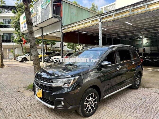 Suzuki XL7 2022 Nhập khẩu màu Đen