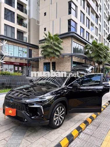Toyota Corolla Cross HEV 2024 Đen 37.000 km