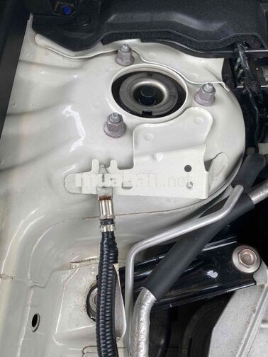 Mazda CX-30 7G Trắng 5 chỗ Tự động