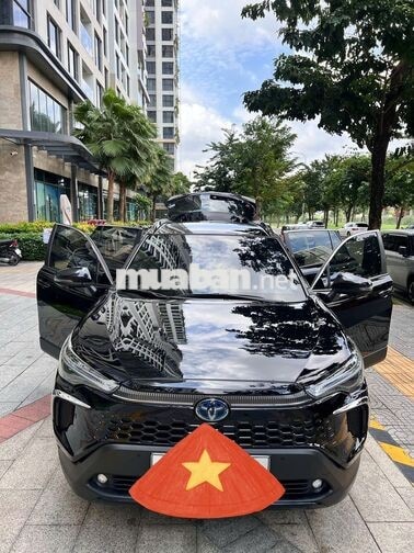 Toyota Corolla Cross HEV 2024 Đen 37.000 km