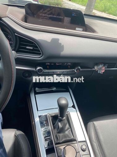 Mazda CX-30 7G Trắng 5 chỗ Tự động