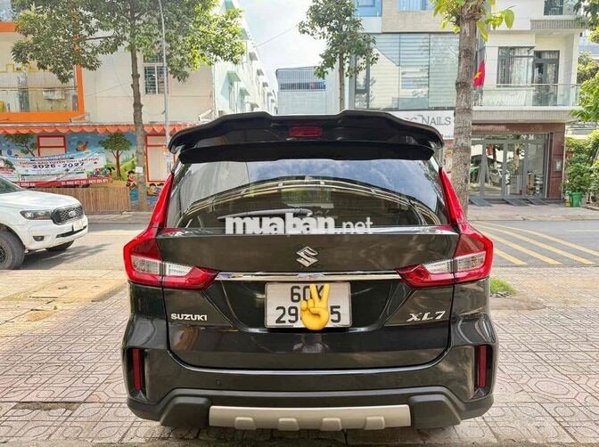 Suzuki XL7 2022 Nhập khẩu màu Đen