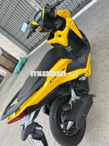 Honda Vario 150 2021 Vàng