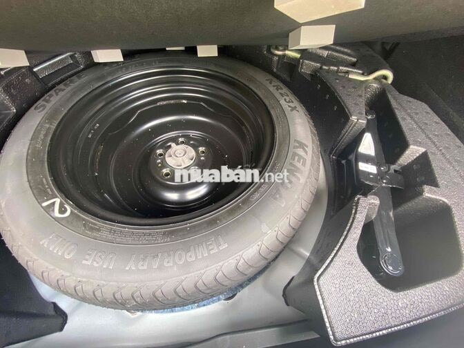 Mazda CX-30 7G Trắng 5 chỗ Tự động