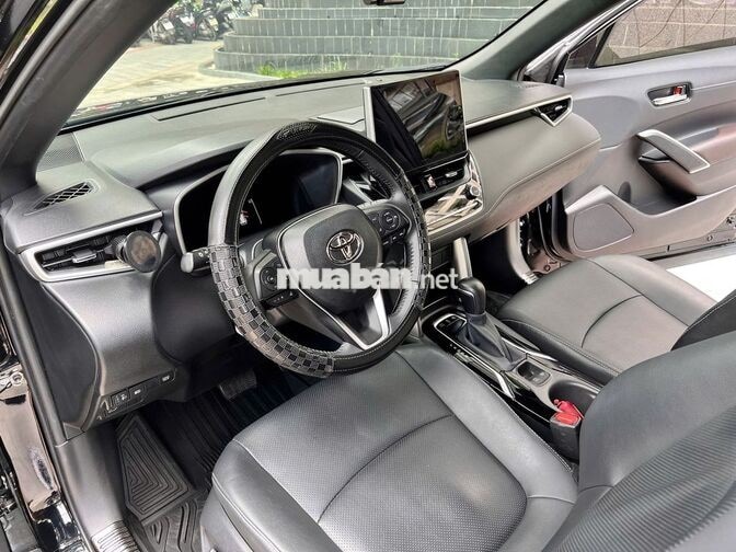 Toyota Corolla Cross HEV 2024 Đen 37.000 km