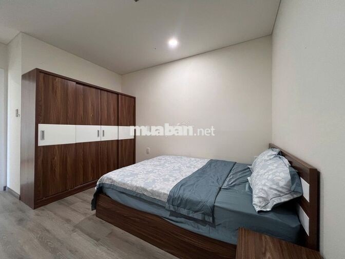 Cho thuê căn hộ 2 phòng ngủ CC Monarchy, Full nội thất đang trống sẵn