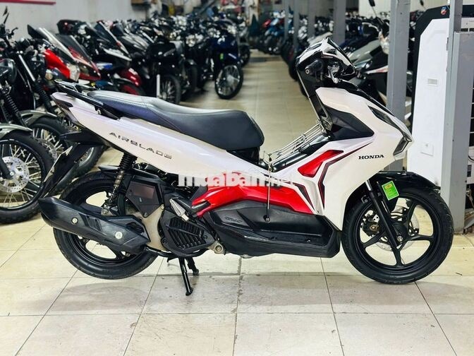 XE MÁY THỊNH PHÁT- AIR BLADE 125 TRẮNG ĐEN BIỂN HN