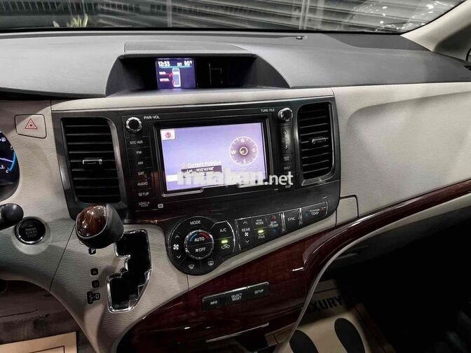 Toyota Sienna Limited AWD 2015 Trắng