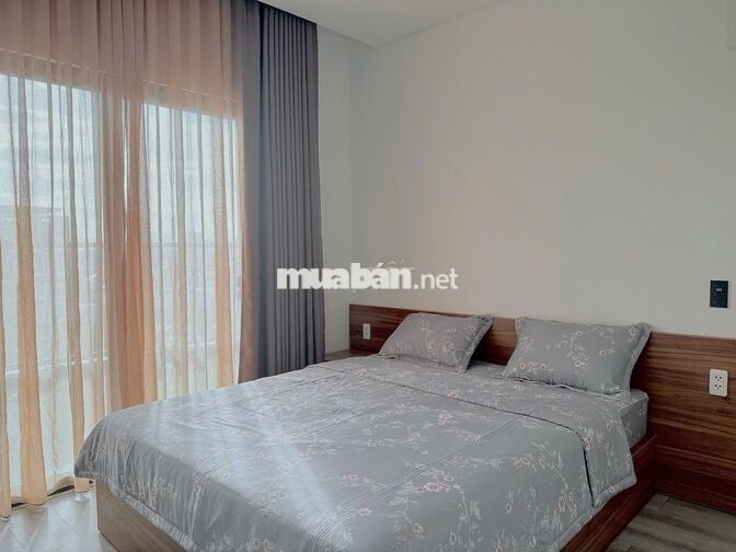 Cho thuê căn hộ 2 phòng ngủ CC Monarchy, Full nội thất đang trống sẵn