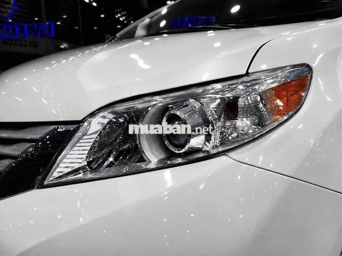 Toyota Sienna Limited AWD 2015 Trắng