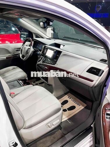 Toyota Sienna Limited AWD 2015 Trắng