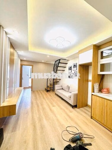 2.5 tỷ - căn hộ TT phố Bạch Mai, HBT - Sổ riêng - 4 ngủ full nội thất