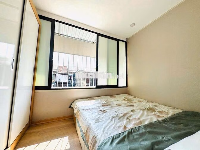 2.5 tỷ - căn hộ TT phố Bạch Mai, HBT - Sổ riêng - 4 ngủ full nội thất