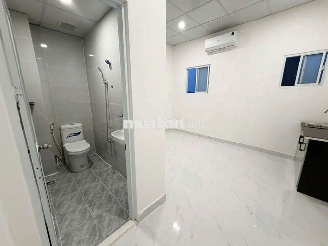 Phòng mới xây giá rẻ có nội thất 