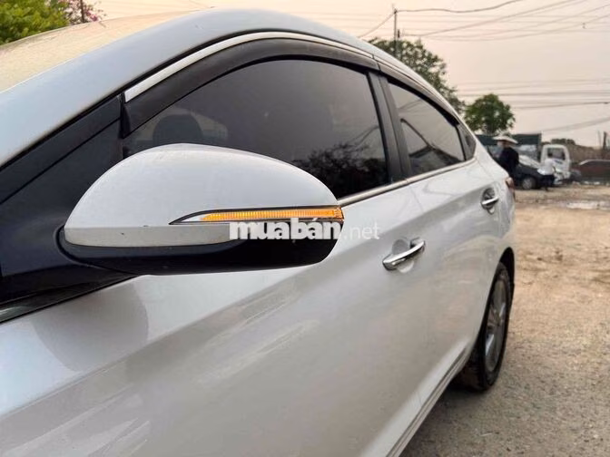 Hyundai Accent 2019 Trắng Tự động