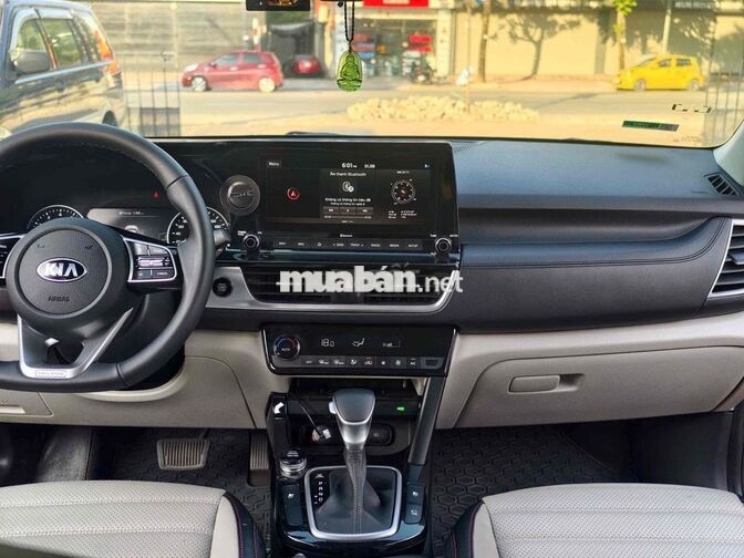 Kia Seltos Premium 2021 Đỏ 5 vạn