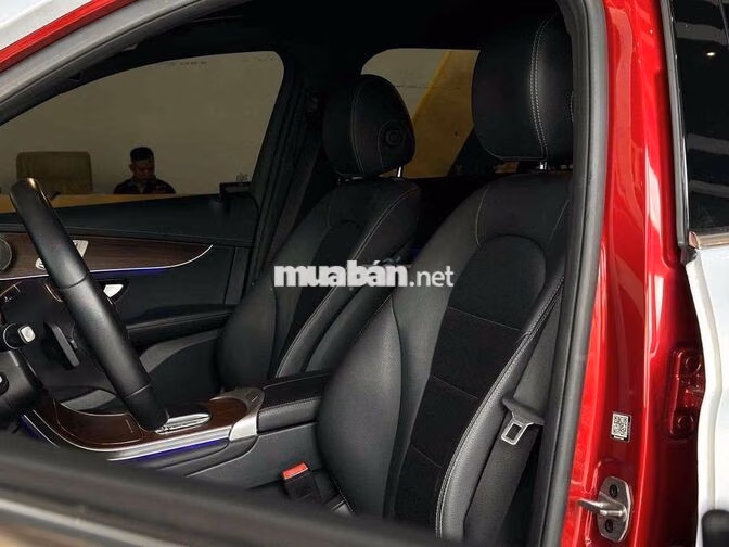Mercedes-Benz GLC 200 4Matic 2022 Trắng 34.000 Km