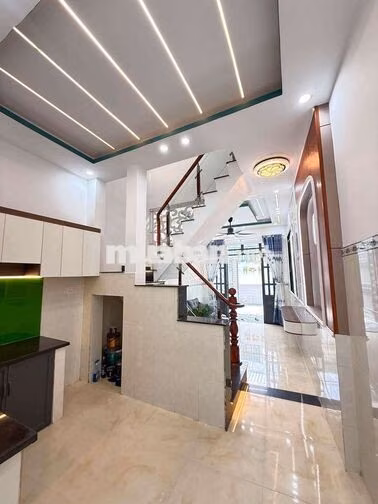 Nhà mới hoàn thiện bà điểm Nguyen thị soc