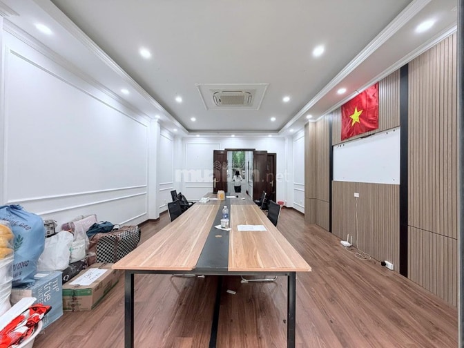 Nhà ngõ 1 Phạm Tuấn Tài - DT 60m x 6 Tầng có Thang Máy - ĐH - Mới đẹp