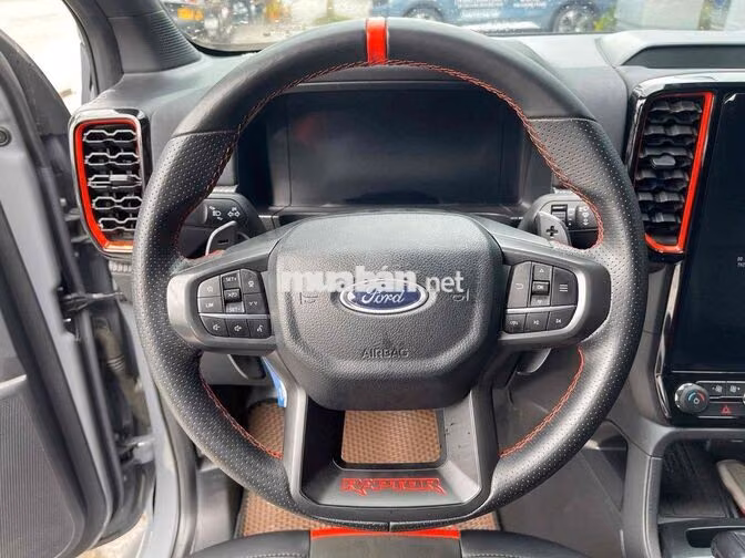 Ford Raptor 2024 Ghi 46.700 km