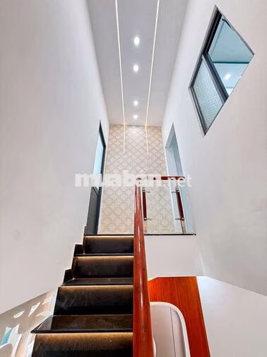 Nhà mới hoàn thiện bà điểm Nguyen thị soc