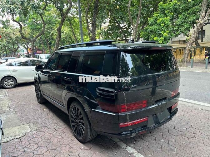 Hyundai Santafe 2025 2.5Tubo Calligraphy Đen 6 chỗ