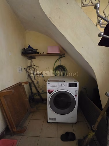 Cho thuê lâu dài nhà 03 tầng trong ngõ ở Tam Trinh, Hà Nội