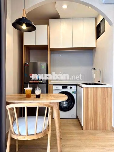 CHO THUÊ CĂN HỘ 1PN BAN CÔNG 55m2 GẦN ĐẠI HỌC HUFLIT, BÁCH KHOA