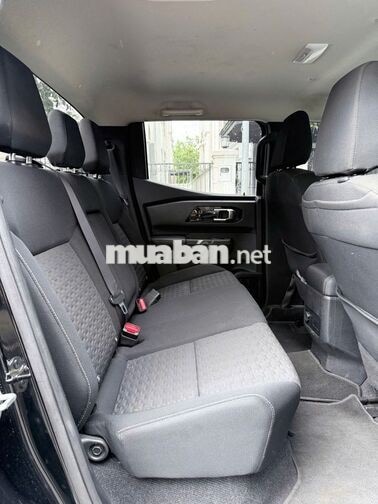 Mitsubishi Triton GLX 2.5AT 4x2 2024 Đen
