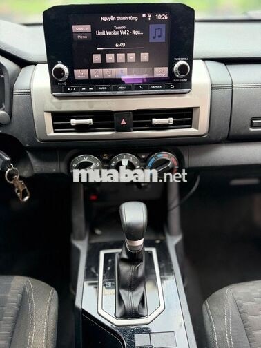 Mitsubishi Triton GLX 2.5AT 4x2 2024 Đen